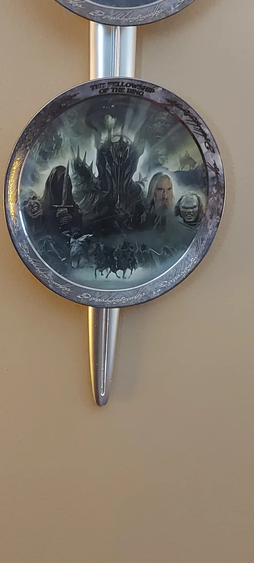 Lord of the Rings Decorative Plate Collection image indicator(10)