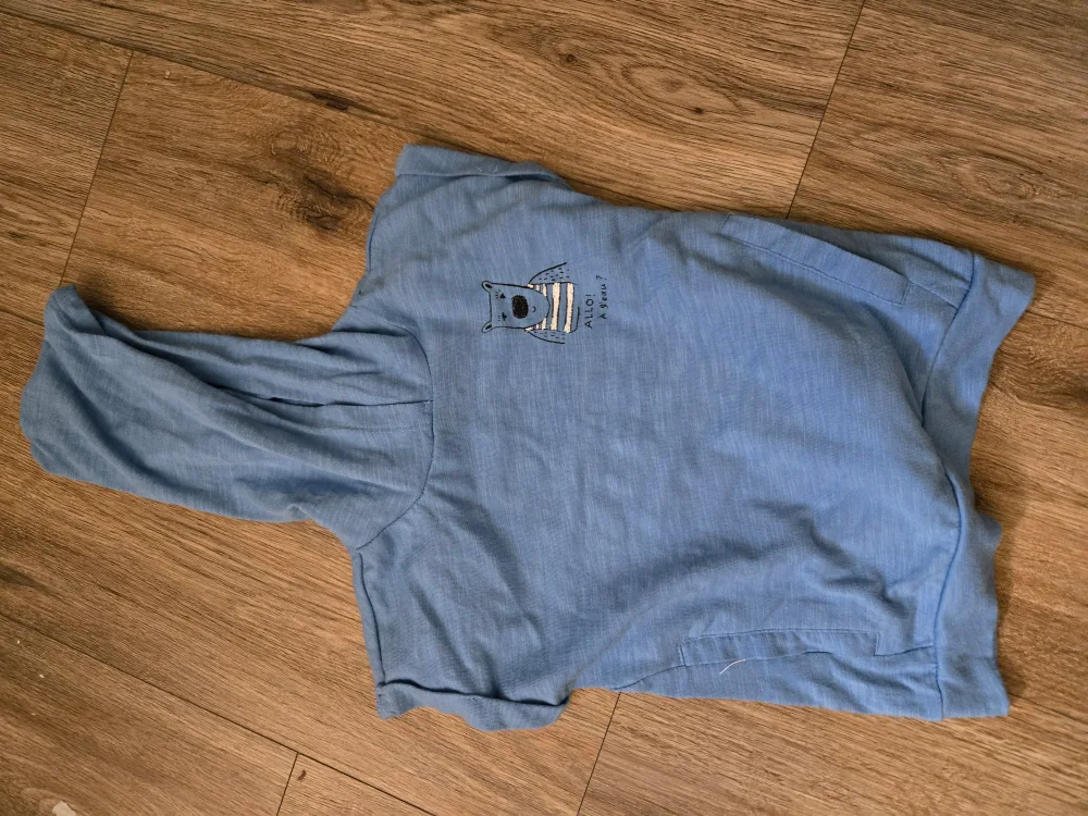 Blue Baby Top with Bear Design  #freecycle thumbnail