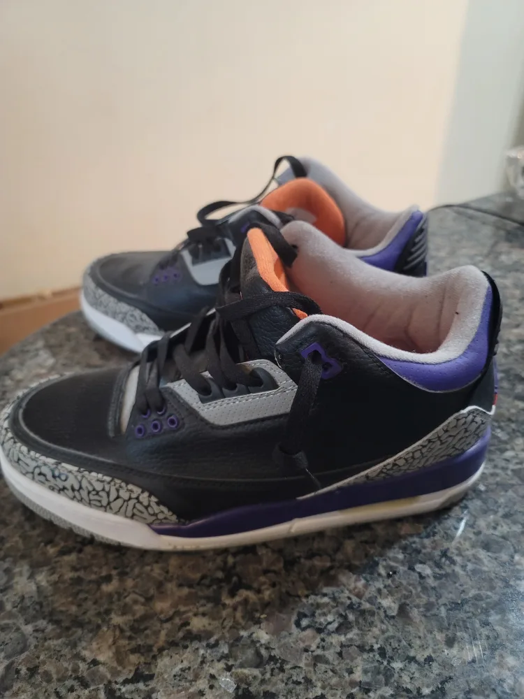 Mens Basketball Sneakers Men's Size 11 image indicator(2)