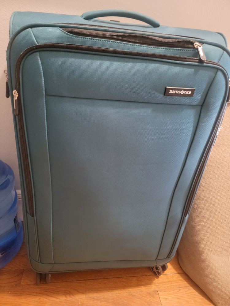 Samsonite Rolling Suitcase
