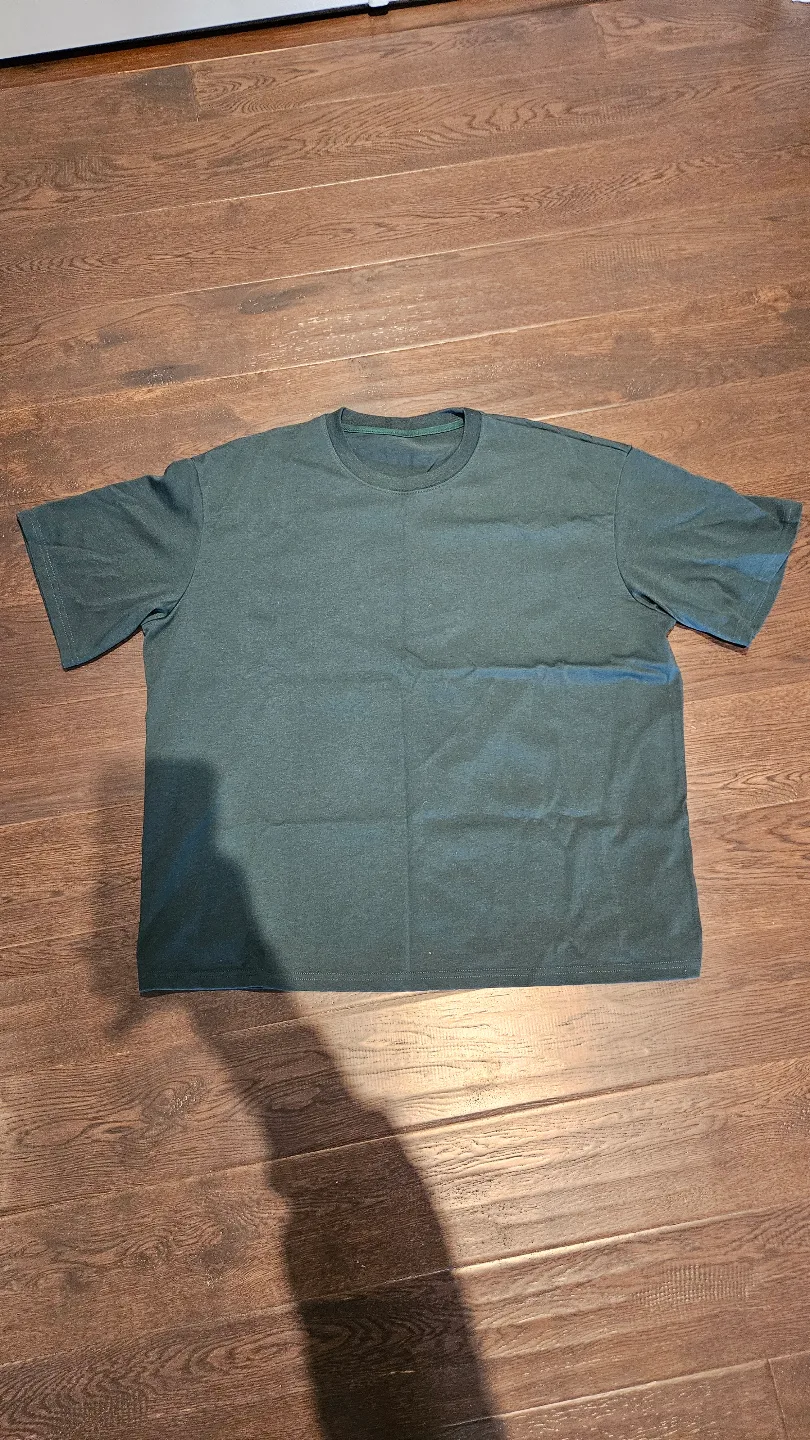 Graphic Tee - 3XL image indicator(2)