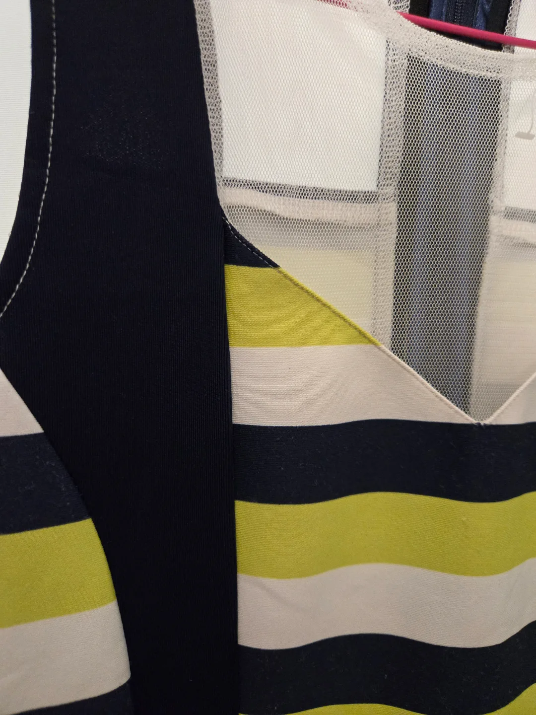 size S Romeo & Juliet Couture Dress image indicator(5)