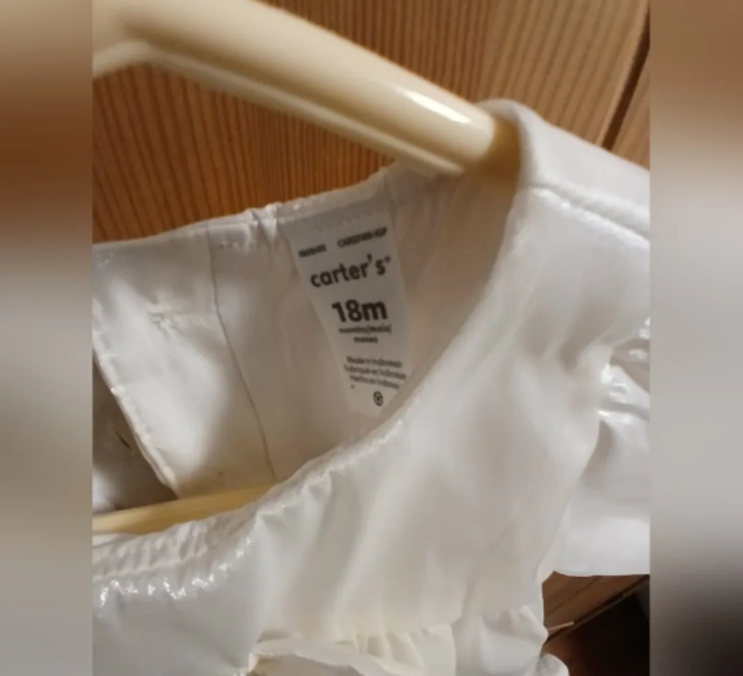 Carter's 18M White Dress image indicator(3)