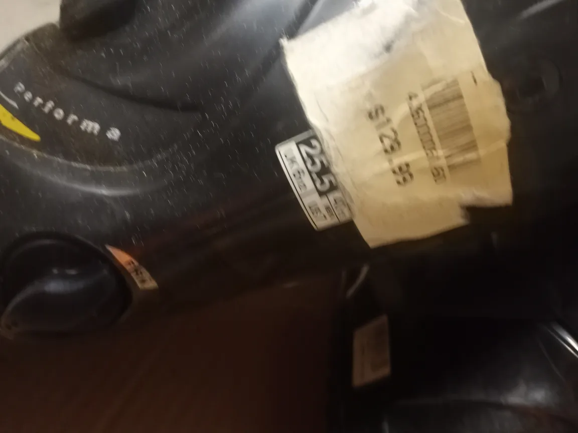 Salomon Performa Ski Boots - Size 4.5 image indicator(2)