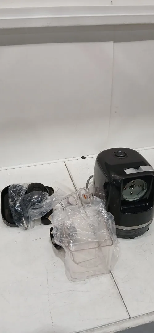 Omega Slow Masticating juice Extractor - Black (Model: H3000R image indicator(3)