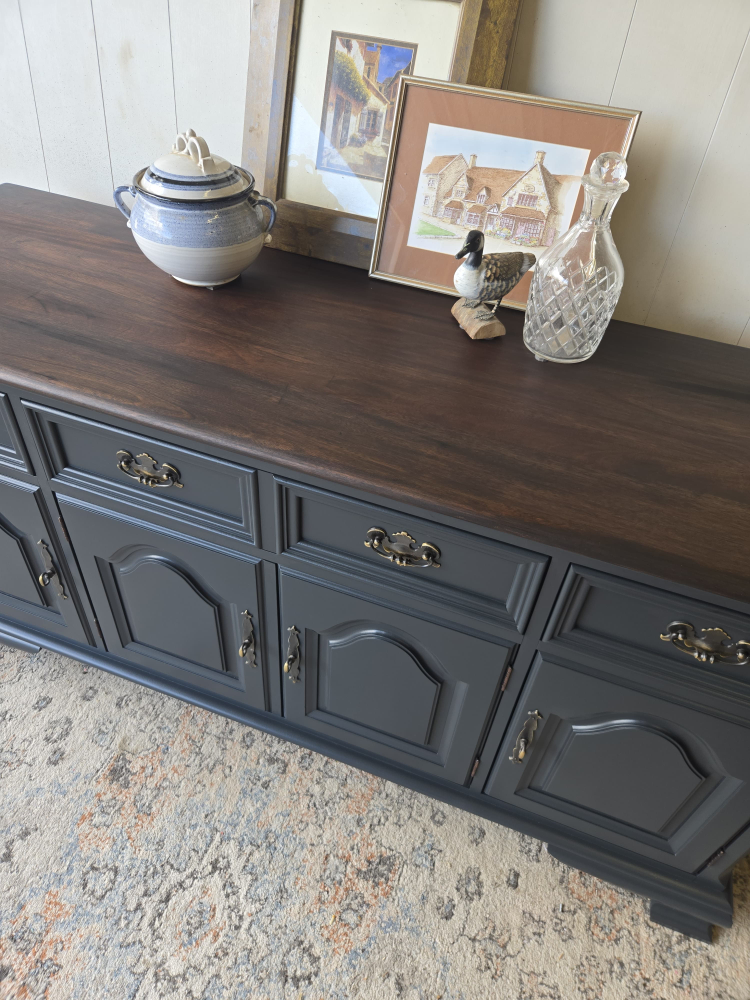 Stunning Refinished Mahogany Solid Wood Sideboard - photo 2