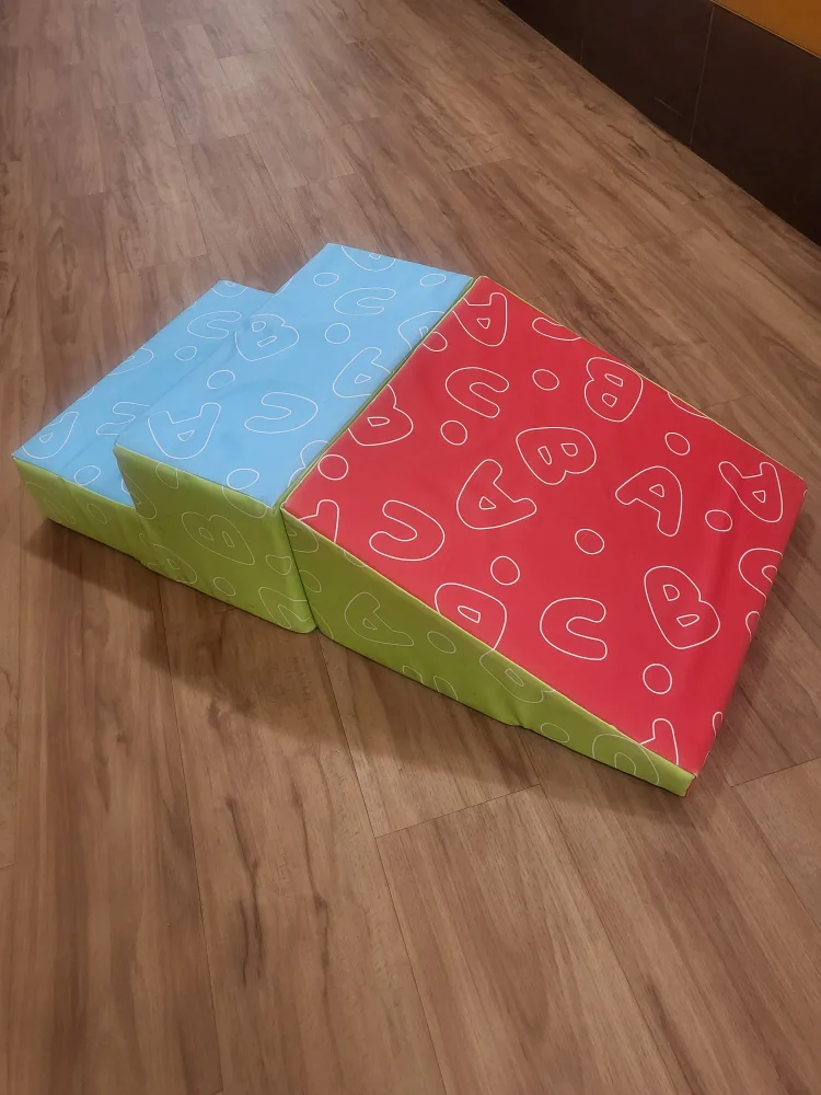 Foam ABC Climbing Blocks - Red, Blue, Green image indicator(2)