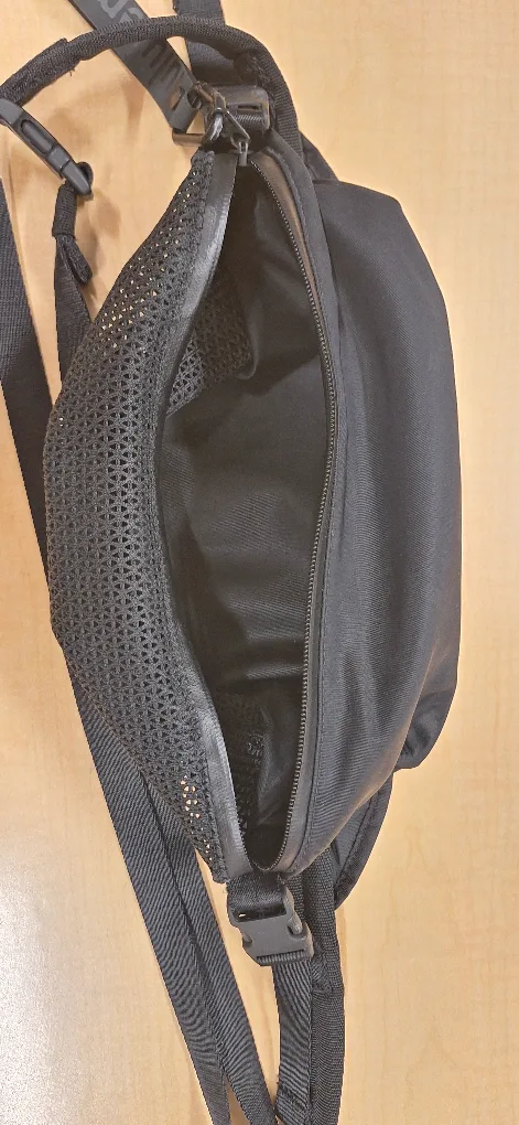 Lululemon All Hours Belt Bag image indicator(7)