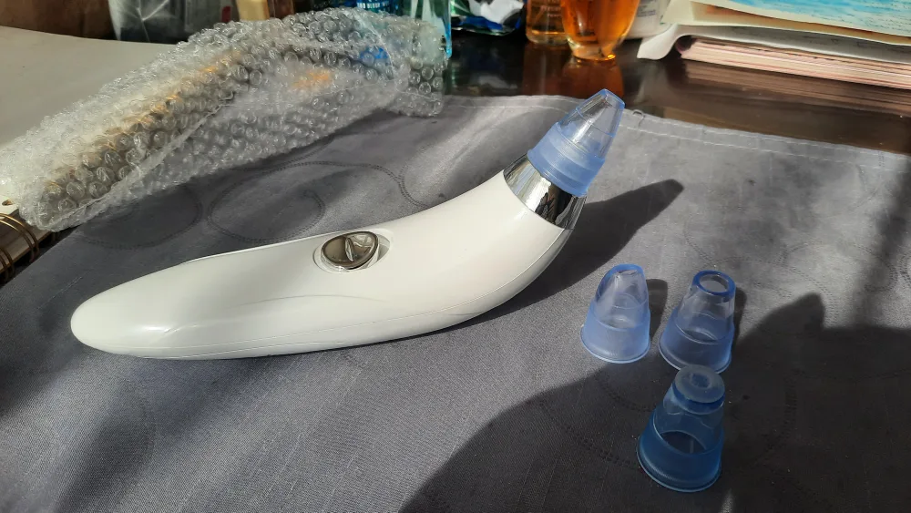 Microdermabrasion Pore cleanser device thumbnail