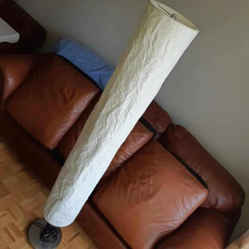 Floor Lamp thumbnail