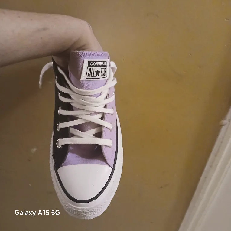 Converse All Star Sneakers thumbnail
