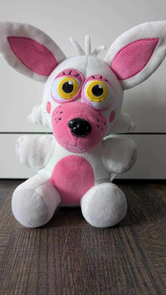🎉 Funko Five Nights at Freddy's Mangle Plush – FNAF 2 🎉