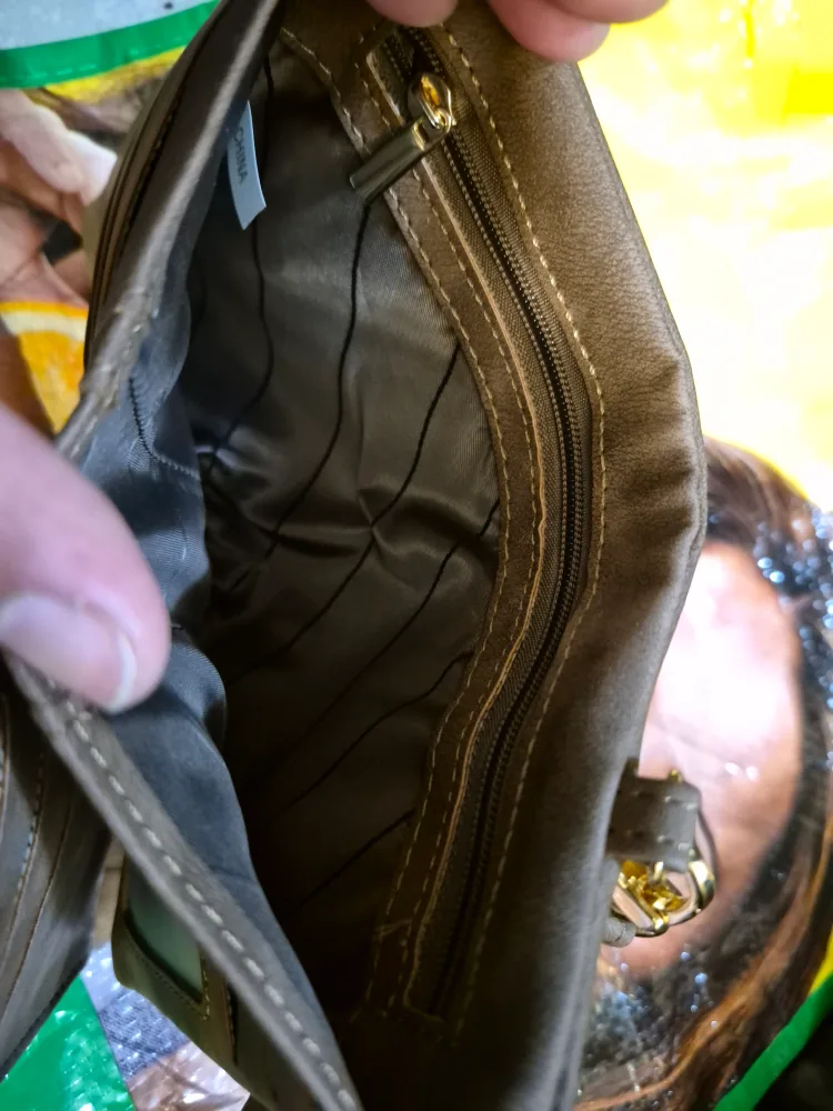 AOXONEL RFID Blocking - Brown Bifold Wallet with Wristlet image indicator(7)