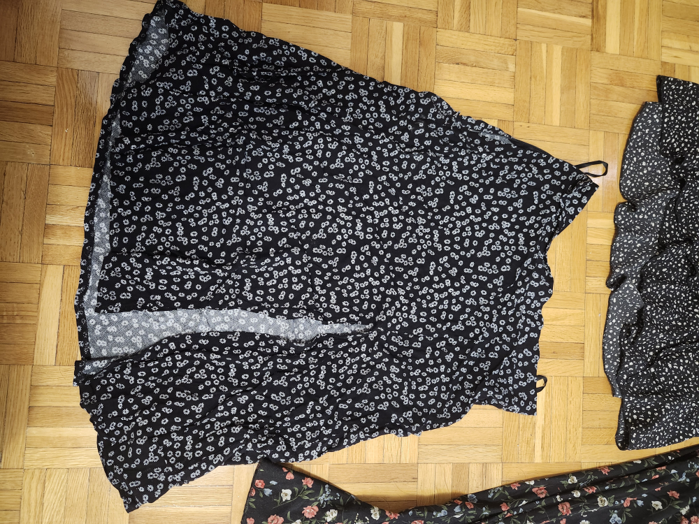 Shein Skirt Bundle - Size M - photo 4