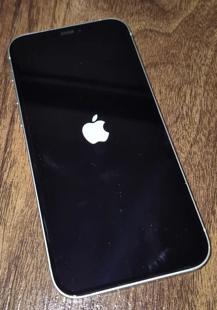 Apple iPhone 12 - Mint Green image indicator(2)