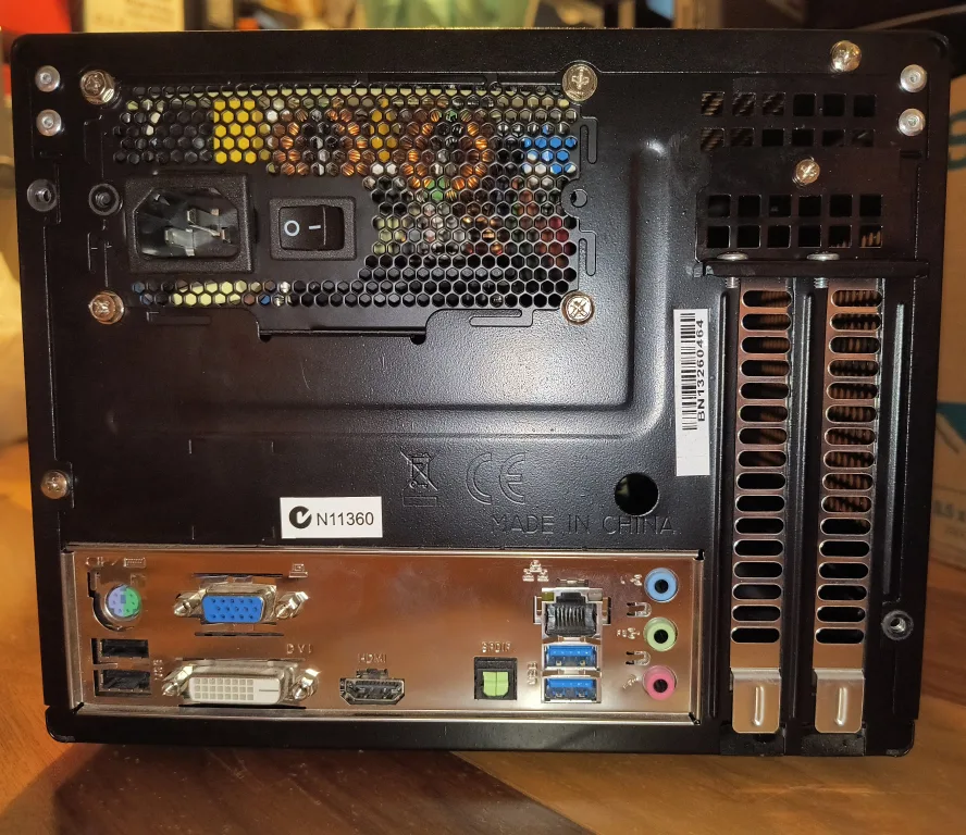 Mini-ITX i3 Desktop PC, Windows 11, SSD thumbnail