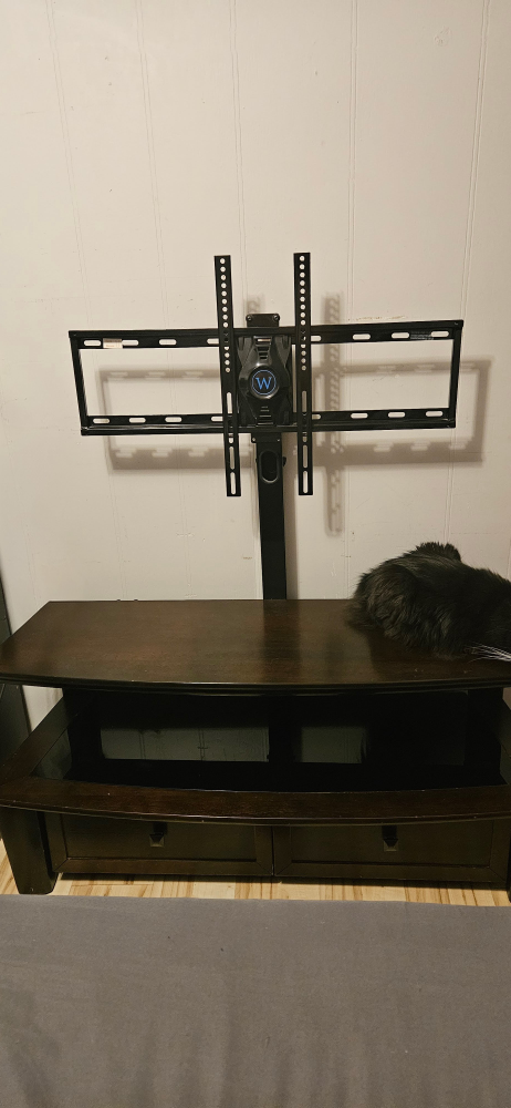 TV Stand - photo 2