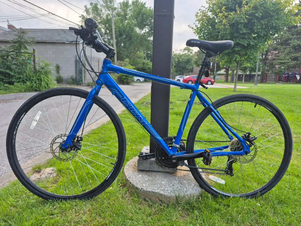 CCM Vector Bike - Blue Hybrid Bicycle thumbnail