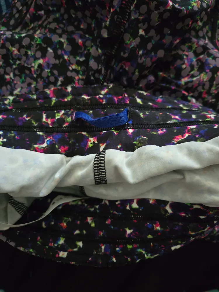 Lululemon Seawheeze SquatStrong Shorts image indicator(5)