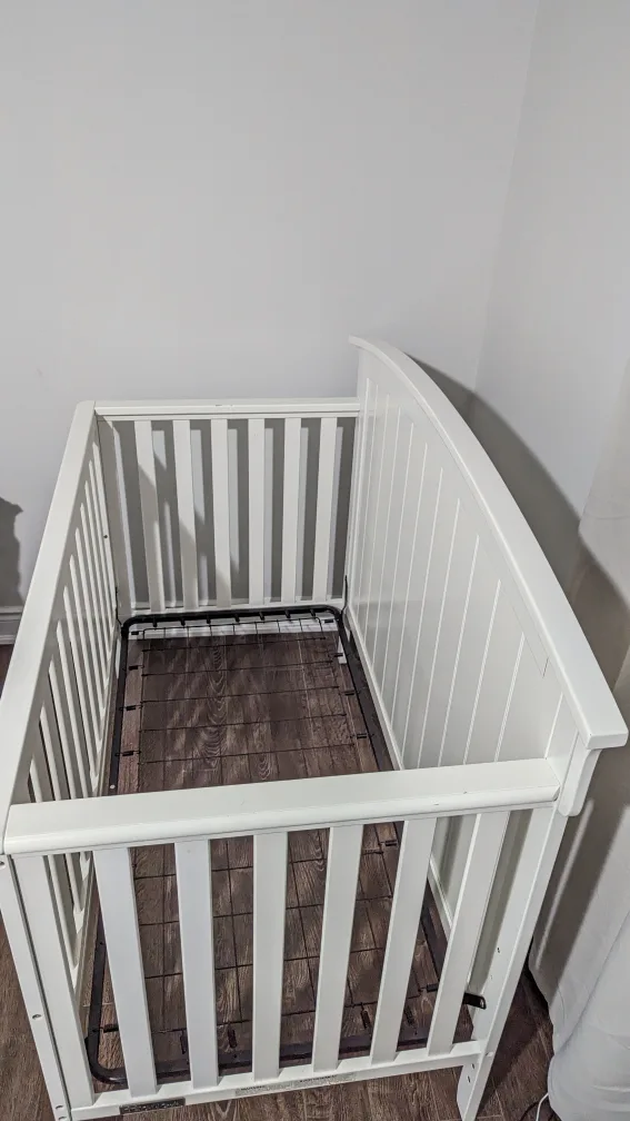 Child Craft White Crib image indicator(2)