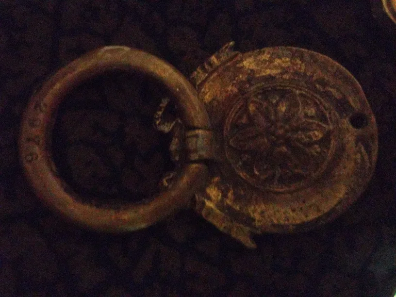 Vintage Ornate Cabinet Hardware Lot image indicator(2)