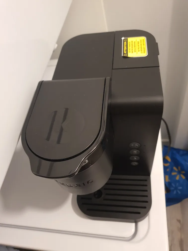 Keurig K-Express Essentials Single Serve Coffee Maker image indicator(3)