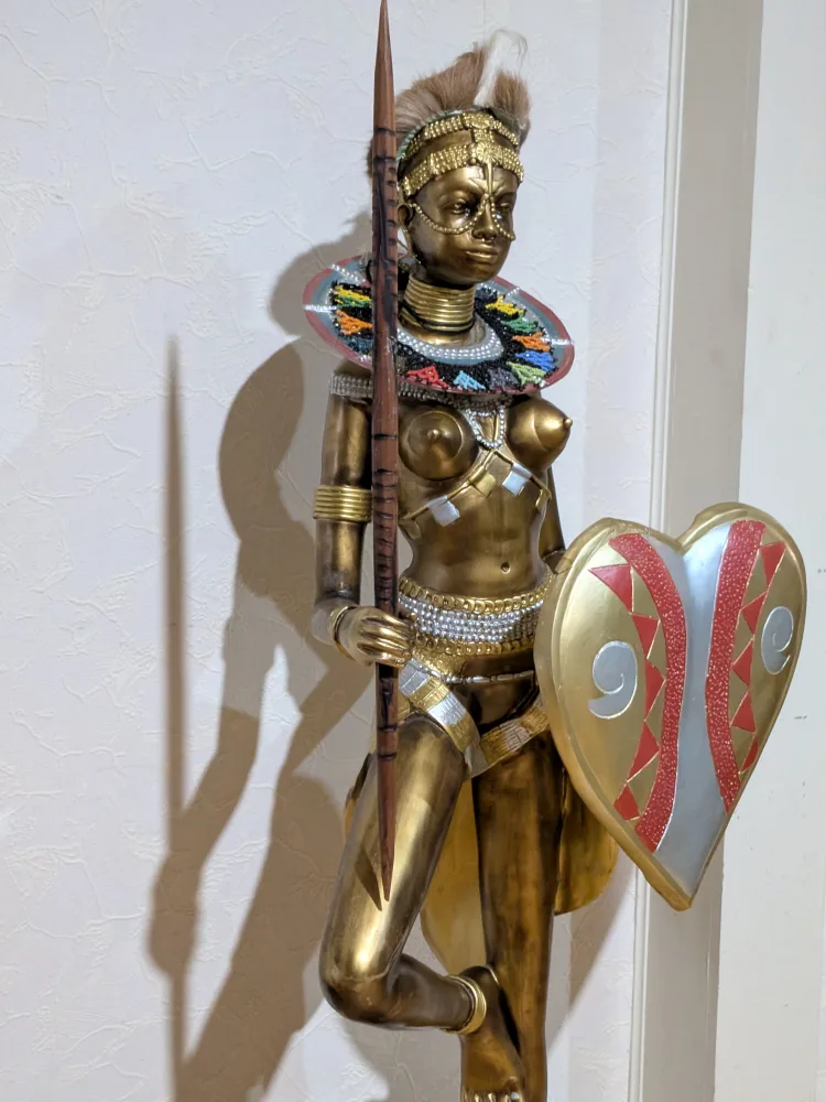 Rare Warrior  Woman Statue image indicator(3)