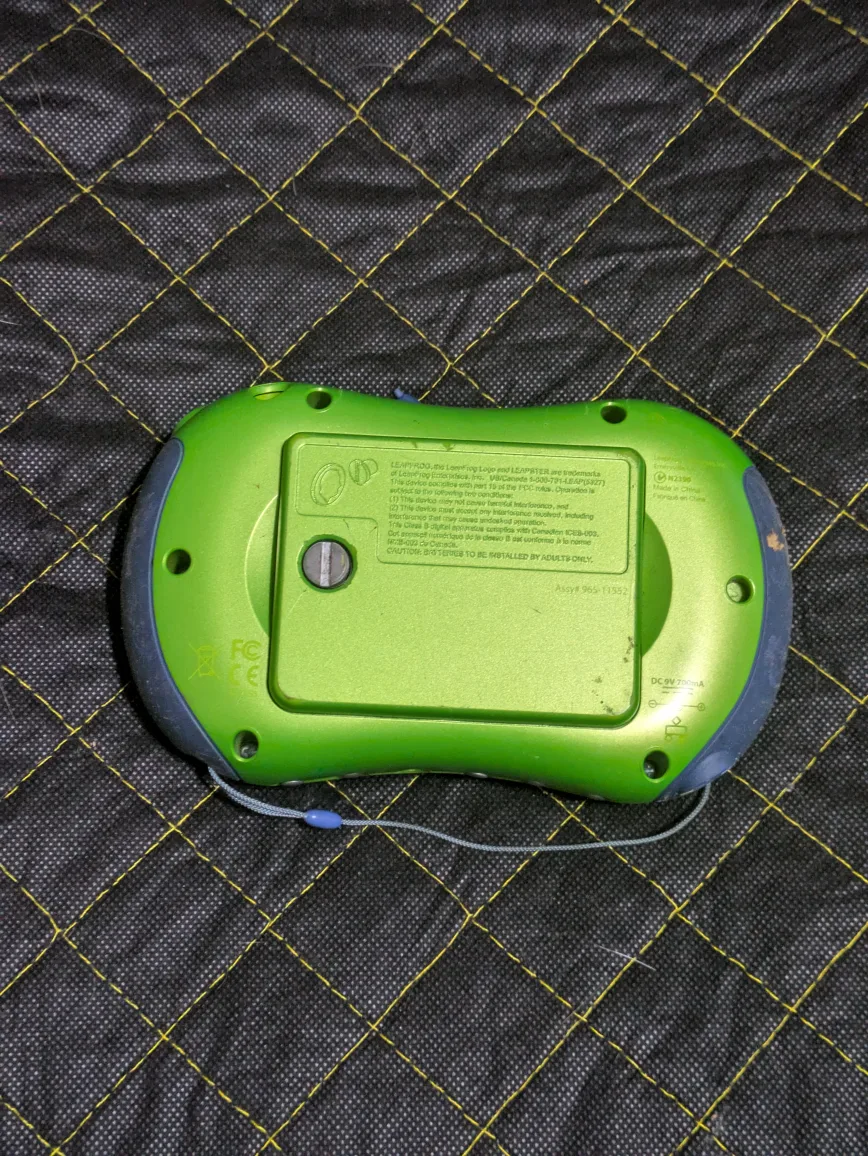 LeapFrog Leapster 2 Handheld Learning Game image indicator(2)