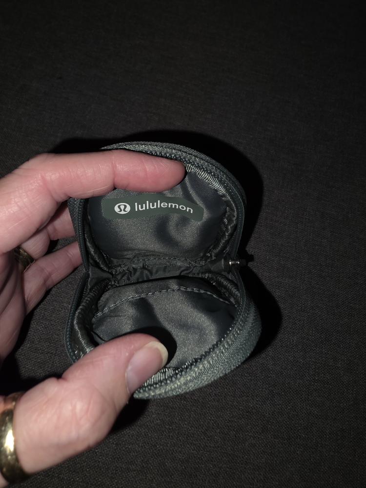 Lululemon Clippable Nano Pouch - photo 3