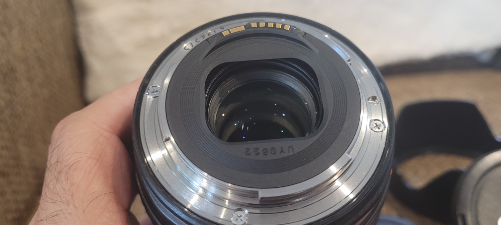 Canon EF 24-105mm F4 L Series Lens - photo 2