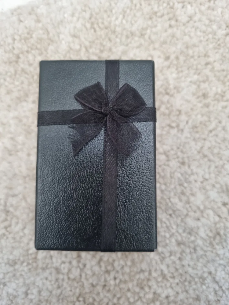 Dangle Earrings image indicator(3)