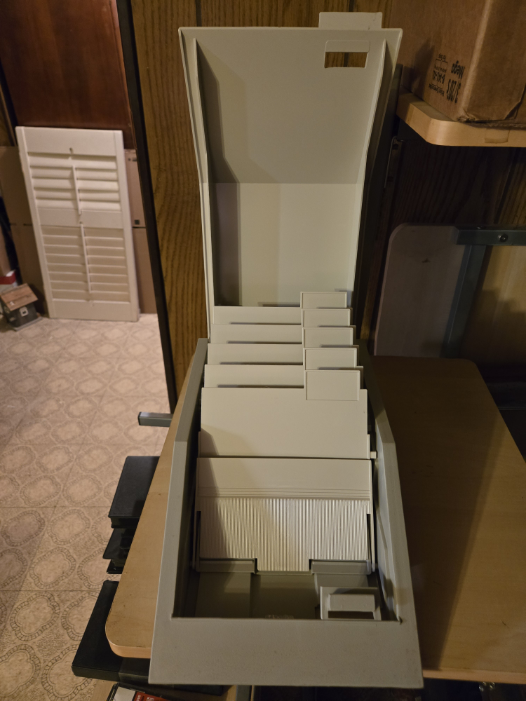 Disk Finder II Organizer - photo 2