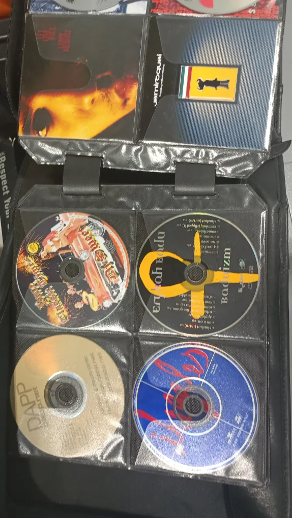 ($2 each) Mixed CDs - & More 110+ CDs thumbnail