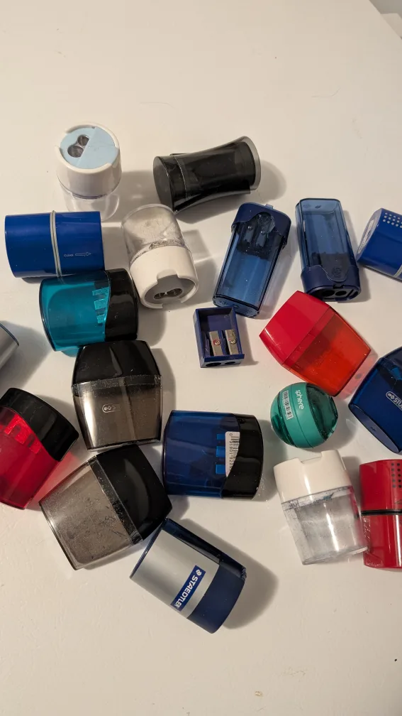 Free lot of Sharpeners image indicator(2)