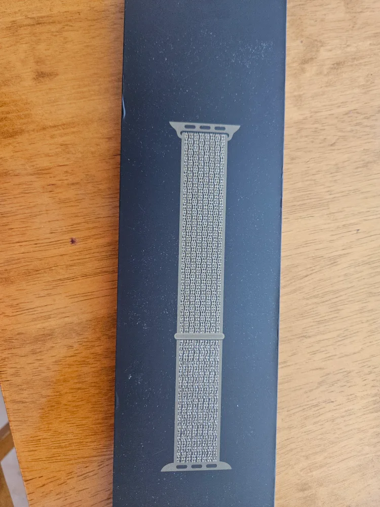 Apple Watch Nike Sport Loop 40mm Olive Flak (New) image indicator(2)