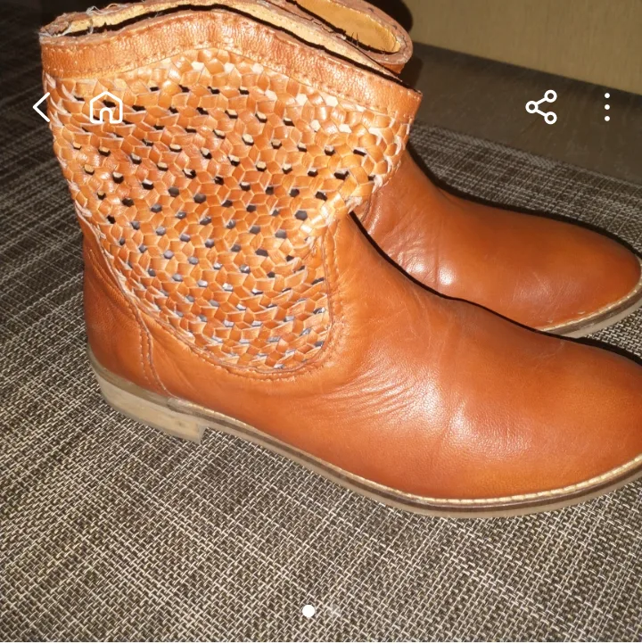 Leather Ankle Boots thumbnail