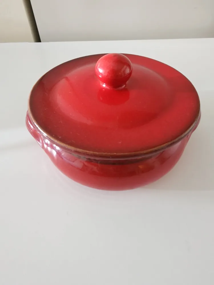Italian Ceramic Casserole with Lid thumbnail