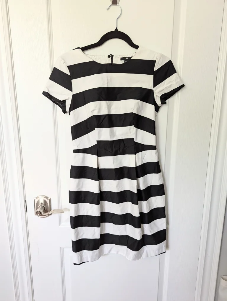 Women's Small Work Dress image indicator(5)