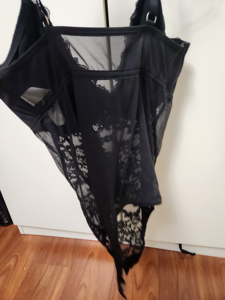 🖤 Black Lace Bodysuit – Sheer & Sexy (Size M) - photo 2