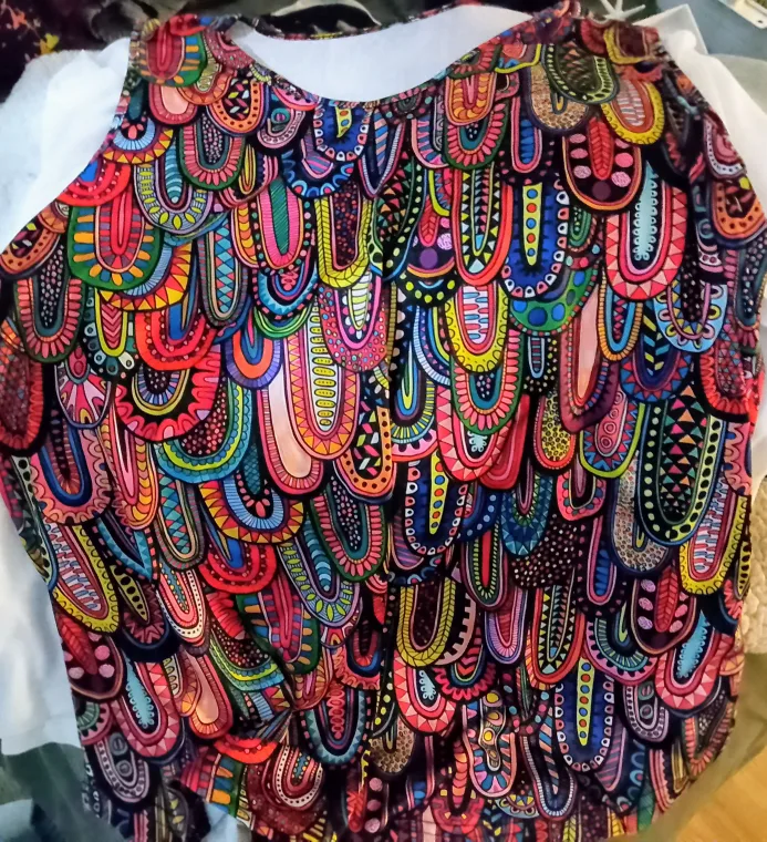 #freecycle *NeverWorn* Colorful Patterned Tank Top thumbnail