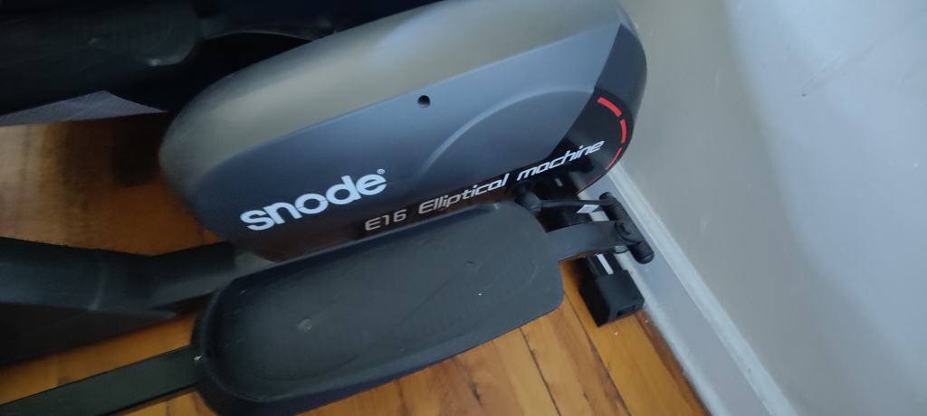 Snode E16 Elliptical Machine. Free