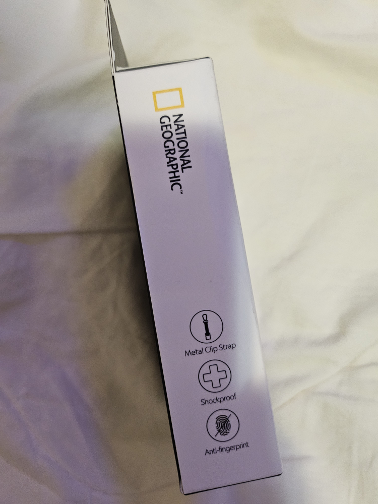 National Geographic AirPods Crystal Bumper Case - New - photo 2
