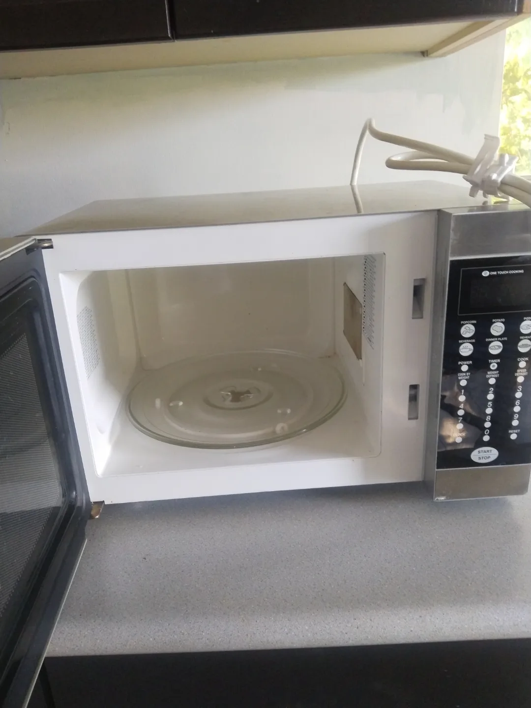 Used microwave  for sale. image indicator(3)