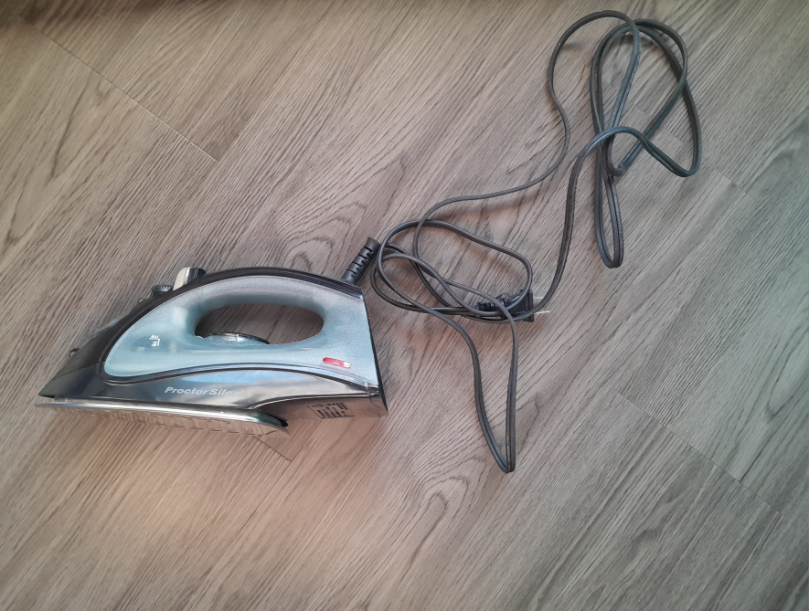 Electric Iron