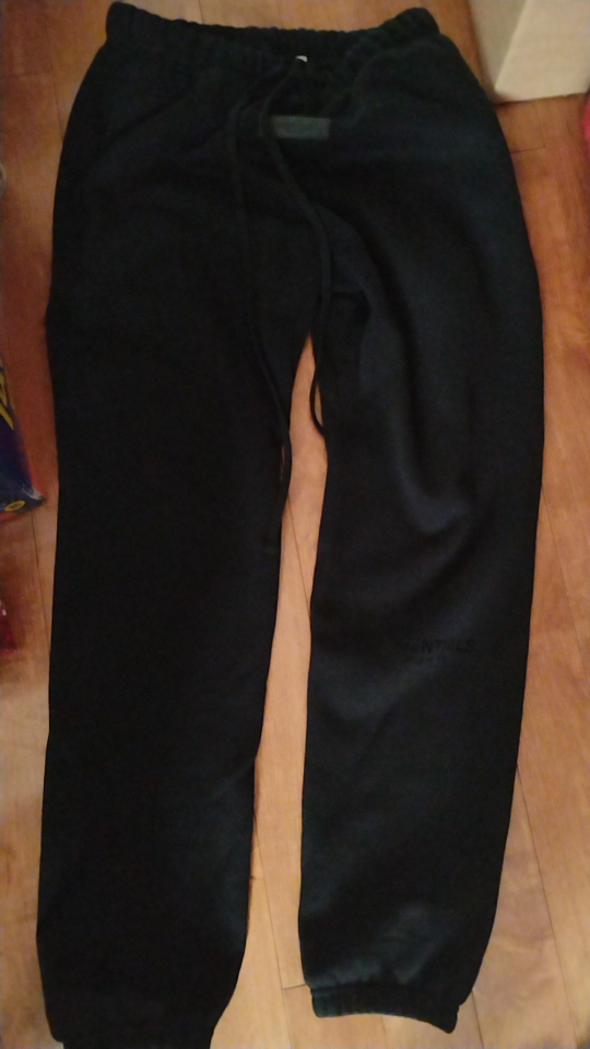Essentials Fear of God Black Sweatpants - Size Small