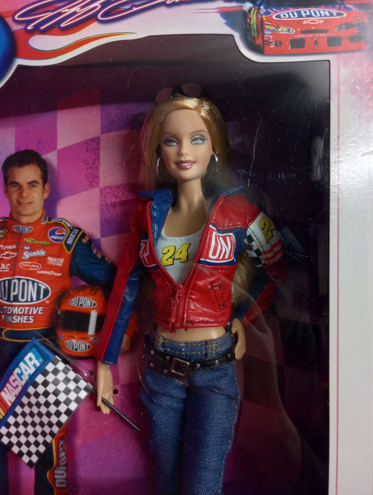 Jeff Gordon NASCAR Barbie Doll - Pink Label - photo 2
