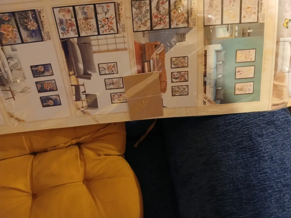 barney's ny original make up bag image indicator(5)