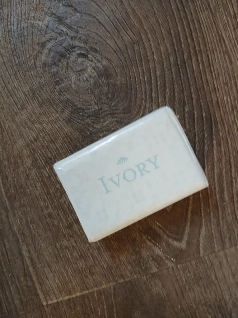 #freecycle🥕New Ivory Soap Bar thumbnail