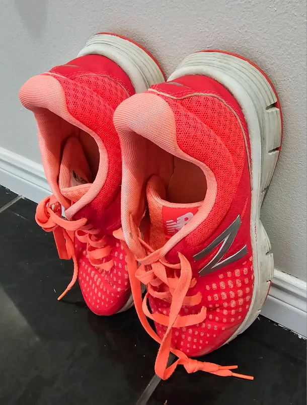 New Balance Running Shoes 💚 image indicator(2)