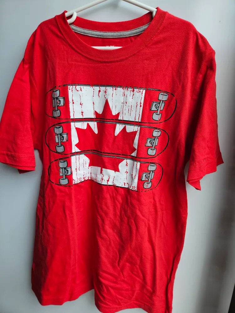 ew XL Red Canadian Flag T-Shirt thumbnail
